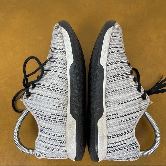 NOBULL Linear Trainer Lace Front Low Top Sneaker Size 6 Women - Picture 8 of 10